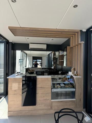 Odyssey Luxury Apartments - Back Up Generator Johannesburg Exterior photo